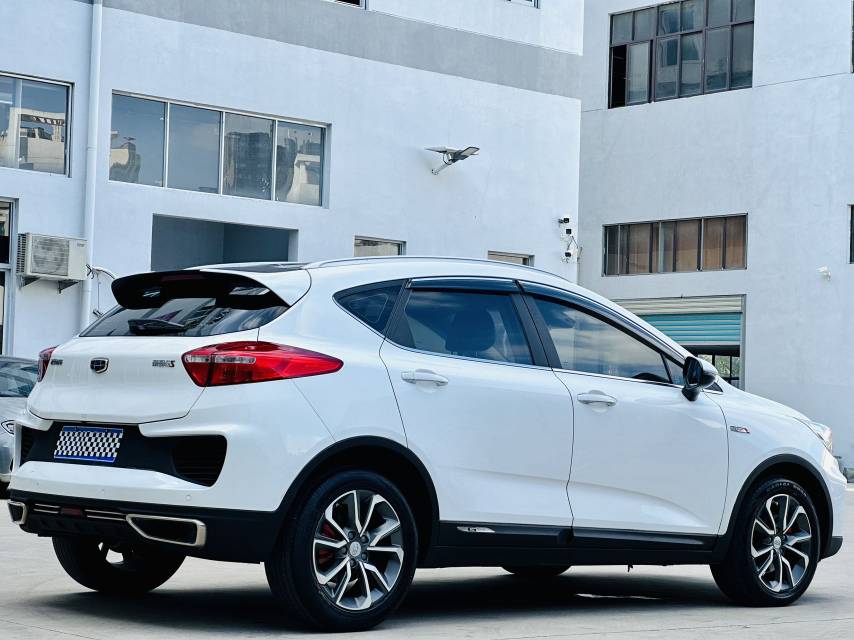 GEELY Emgrand GS 2019 صورة سيارة #11