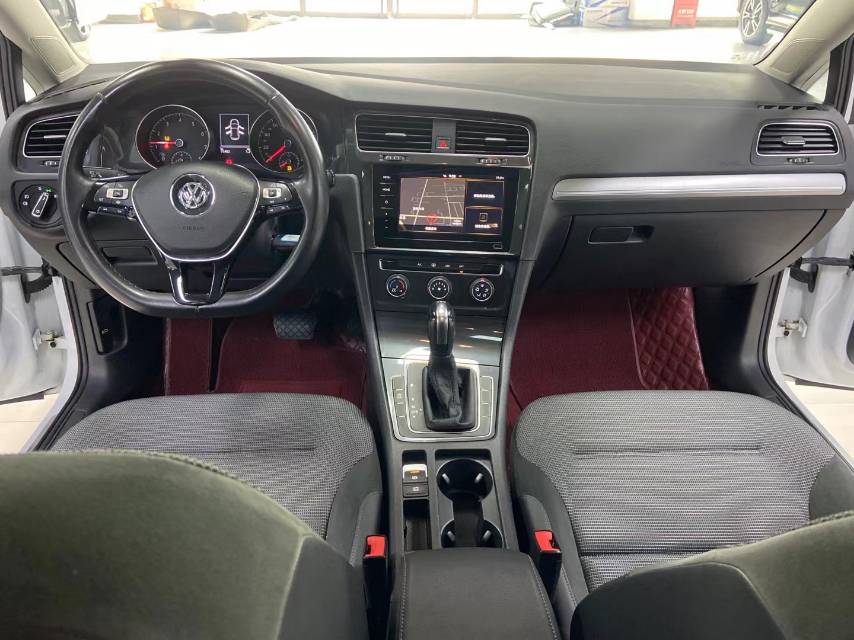 Volkswagen Golf 2019 #9 Volkswagen Golf 2019 car image #9