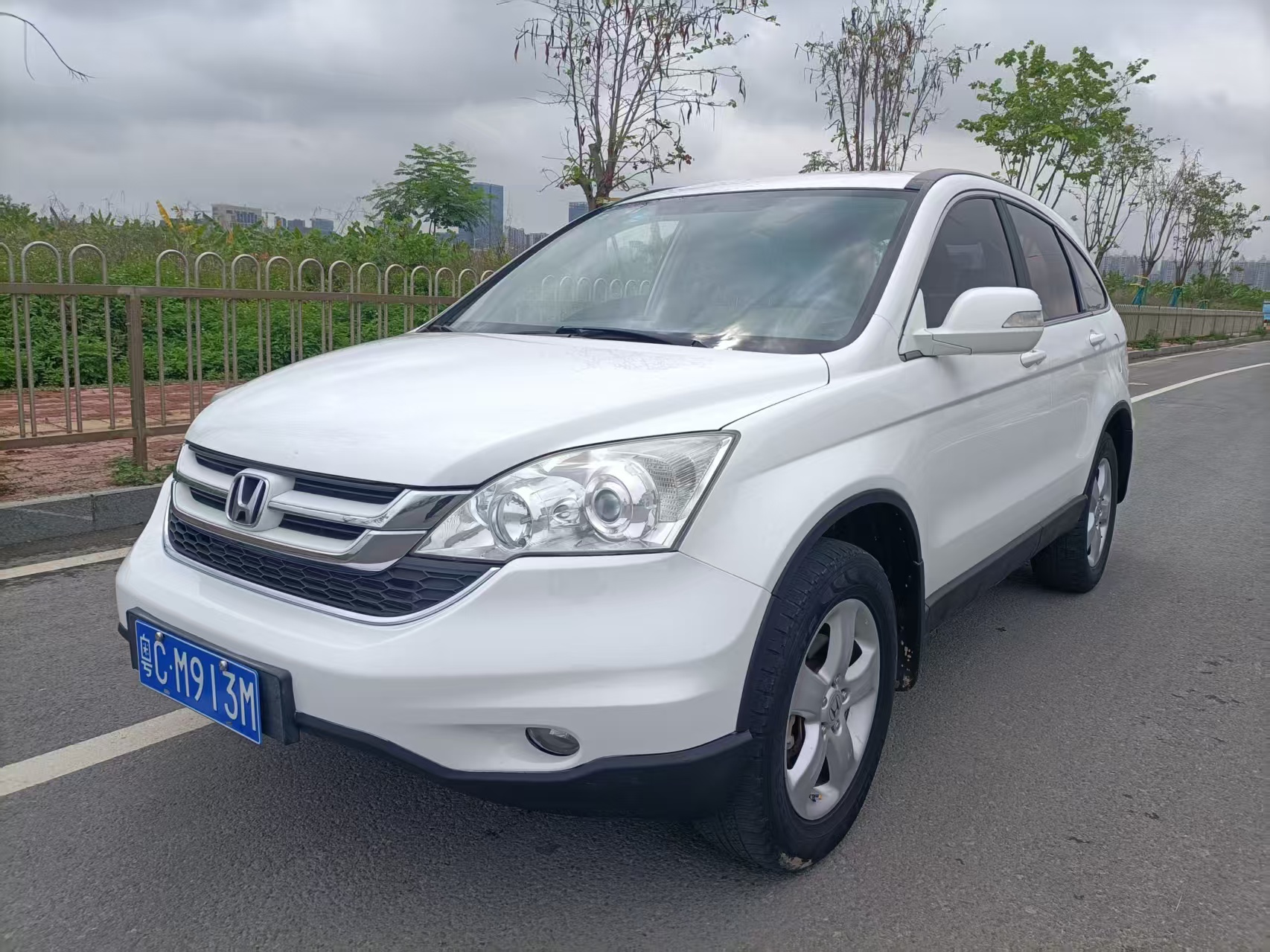 Honda CR-V 2011 #2 Honda CR-V 2011 car image #2