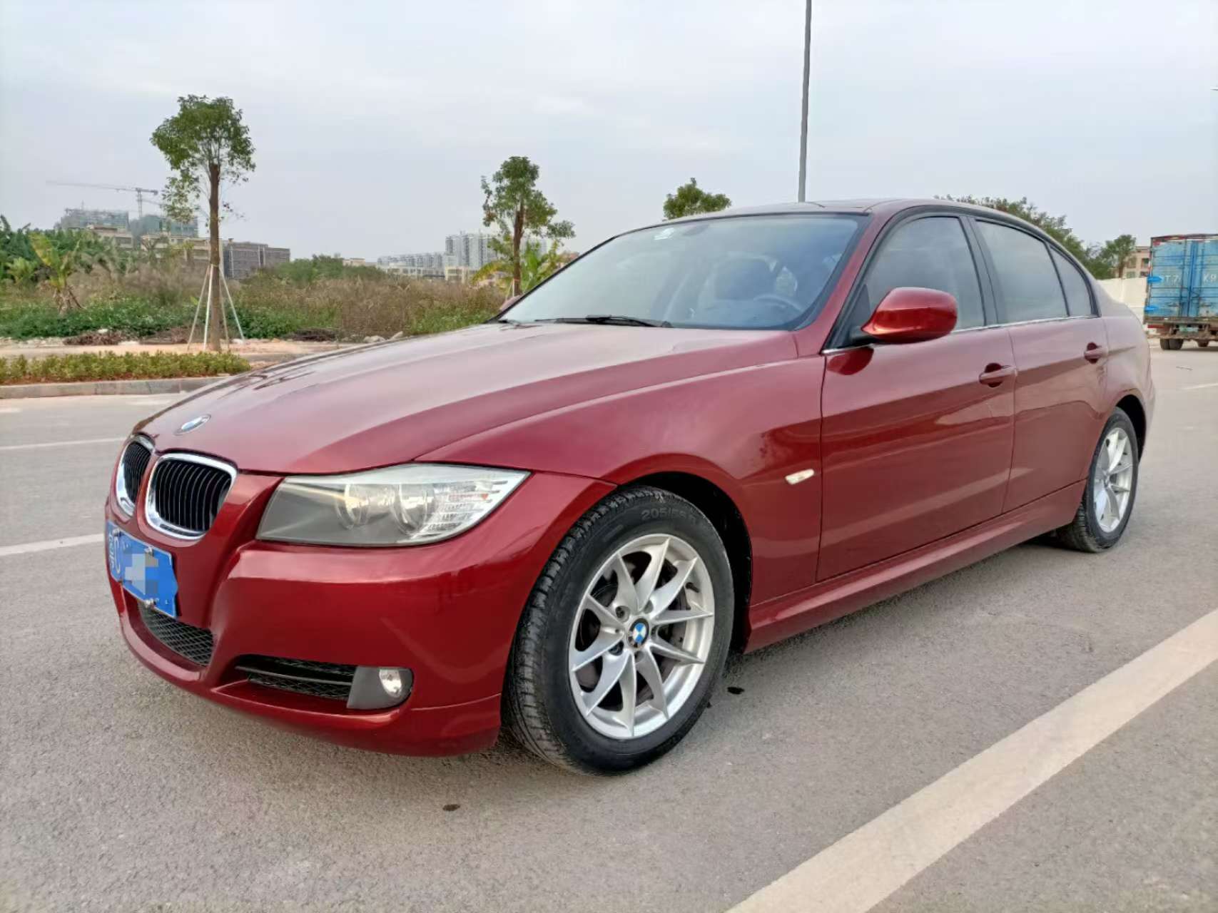 BMW 3 Series (Imported) 2011 car image #2