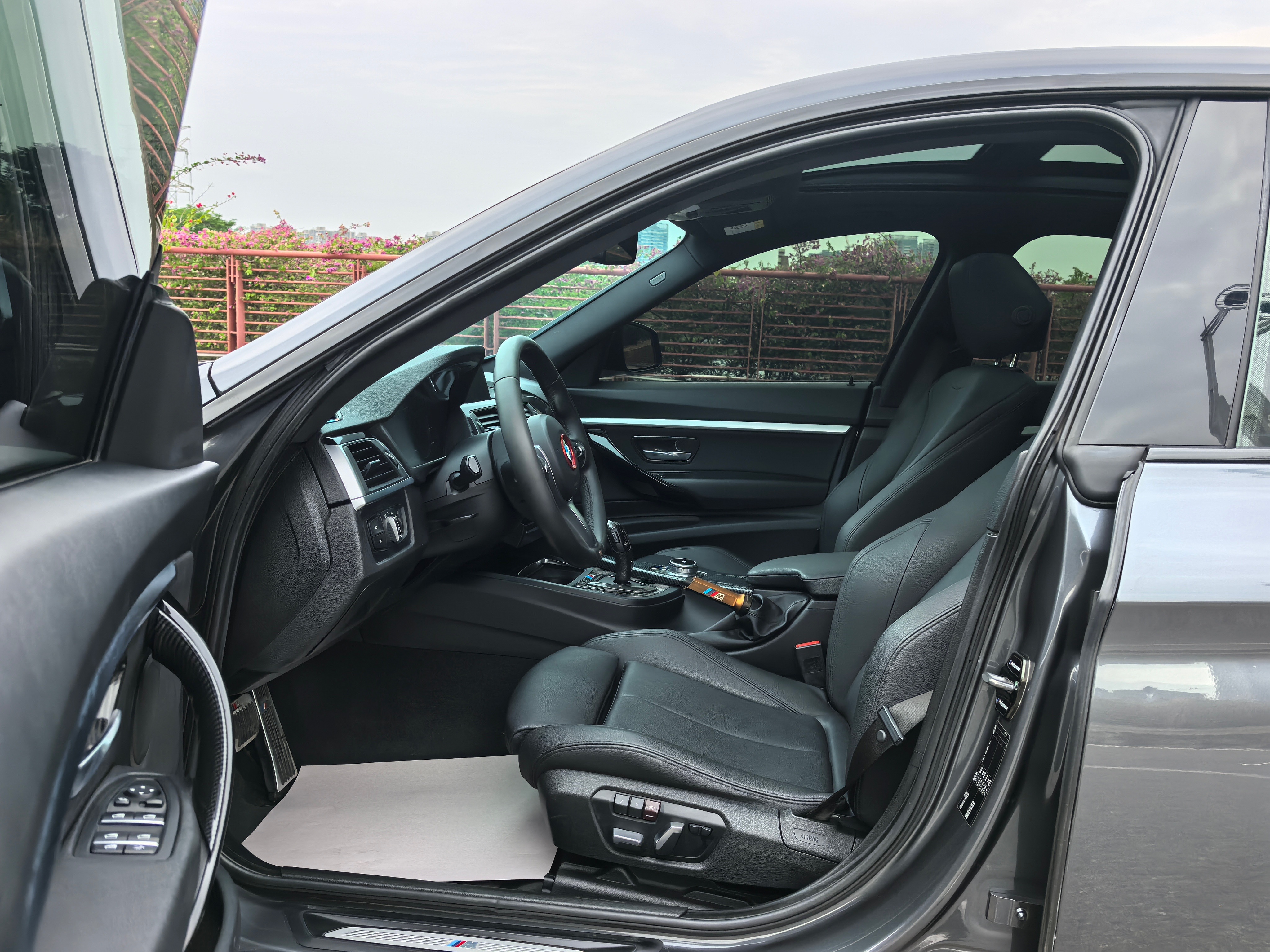 BMW 3 Series GT 2019 #6 BMW 3 Series GT 2019 car image #6