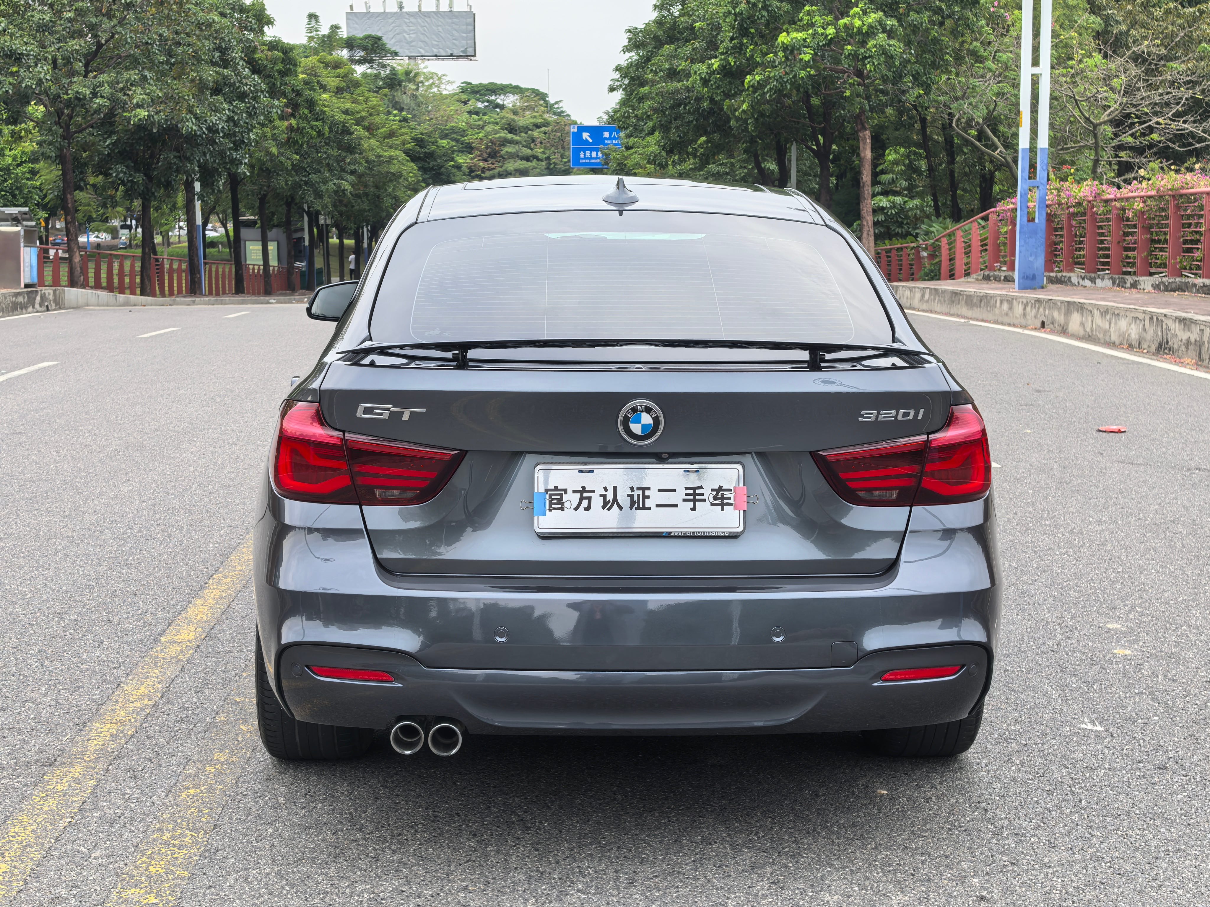BMW 3 Series GT 2019 #10 BMW 3 Series GT 2019 car image #10