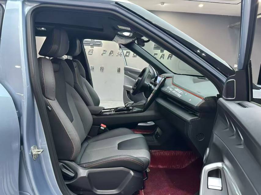 GEELY Boyue L 2023 car image #6