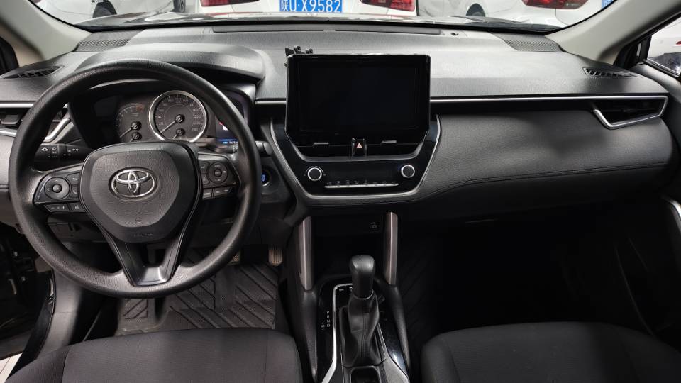 Toyota Corolla Cross 2023 car image #7