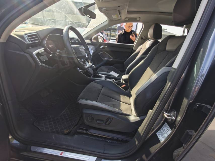 Audi Q3 2014 #7 Audi Q3 2014 car image #7