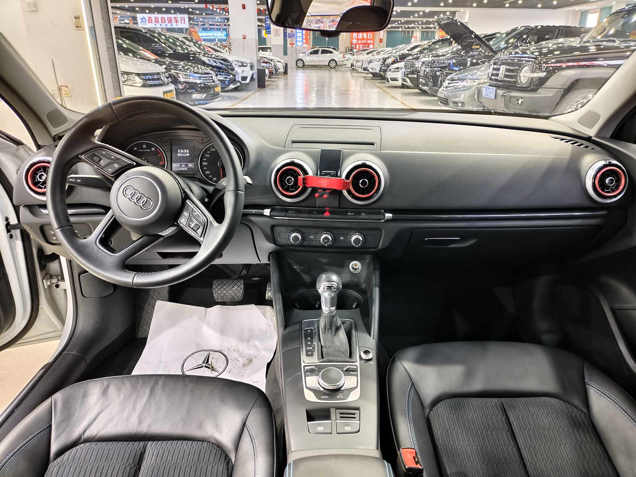 Audi A3 2018 #12 Audi A3 2018 car image #12