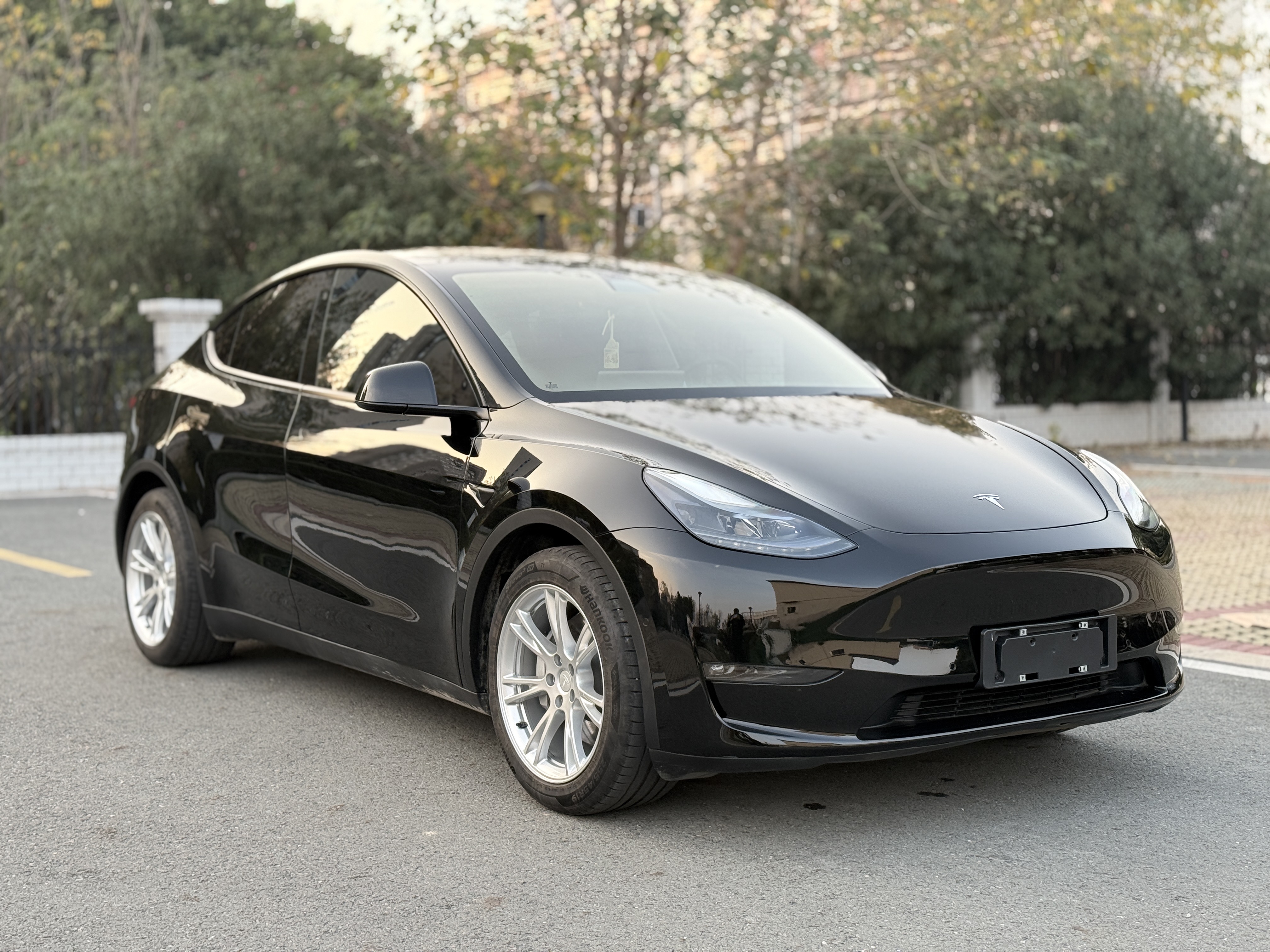 Tesla Model Y 2021 #5 Tesla Model Y 2021 car image #5