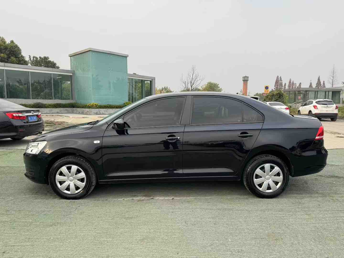 Volkswagen Santana 2017 #4 Volkswagen Santana 2017 car image #4