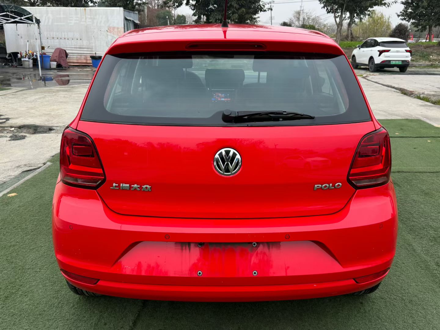 Volkswagen Polo 2014 car image #4