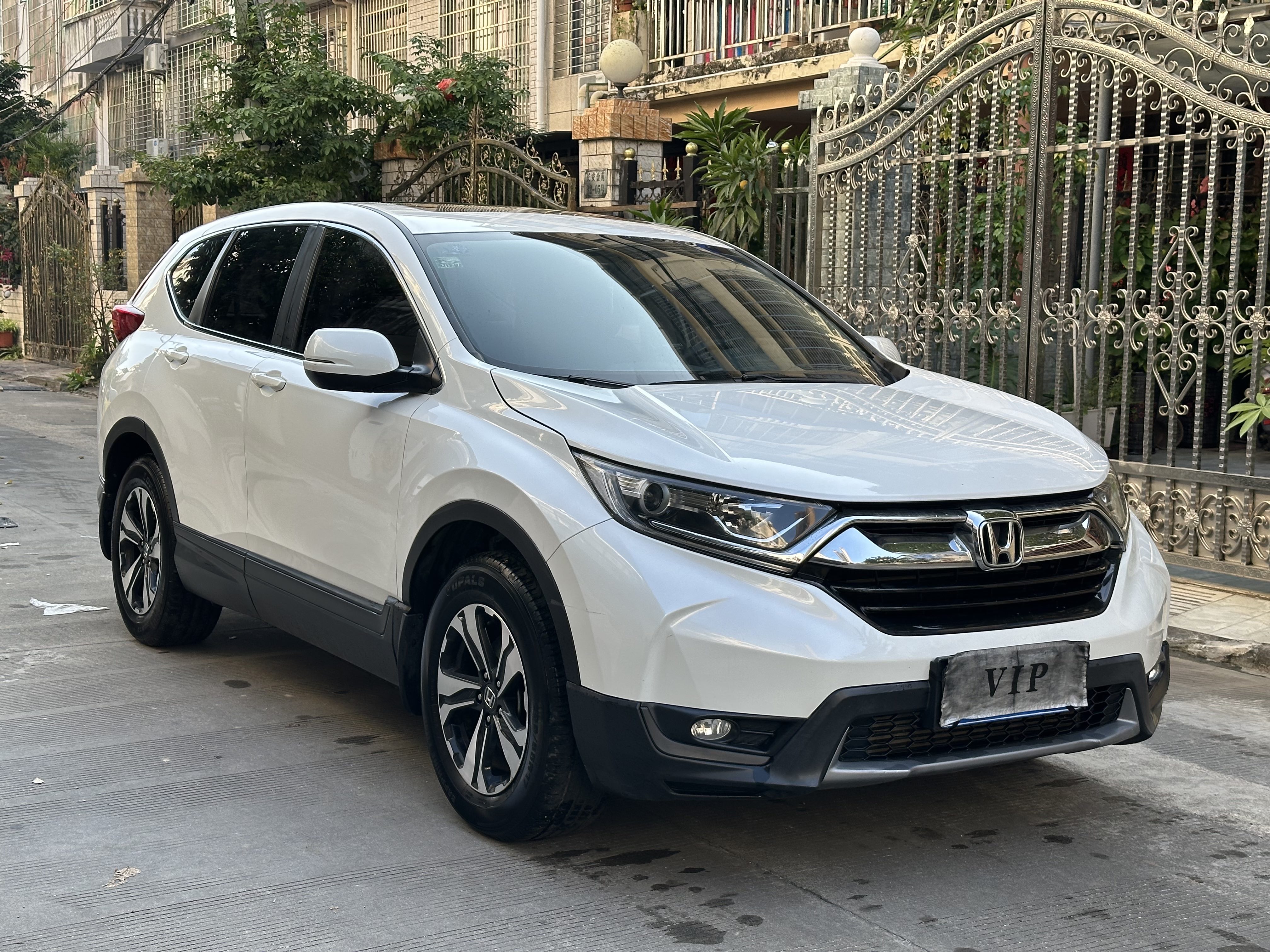 Honda CR-V 2018 #8 Honda CR-V 2018 car image #8