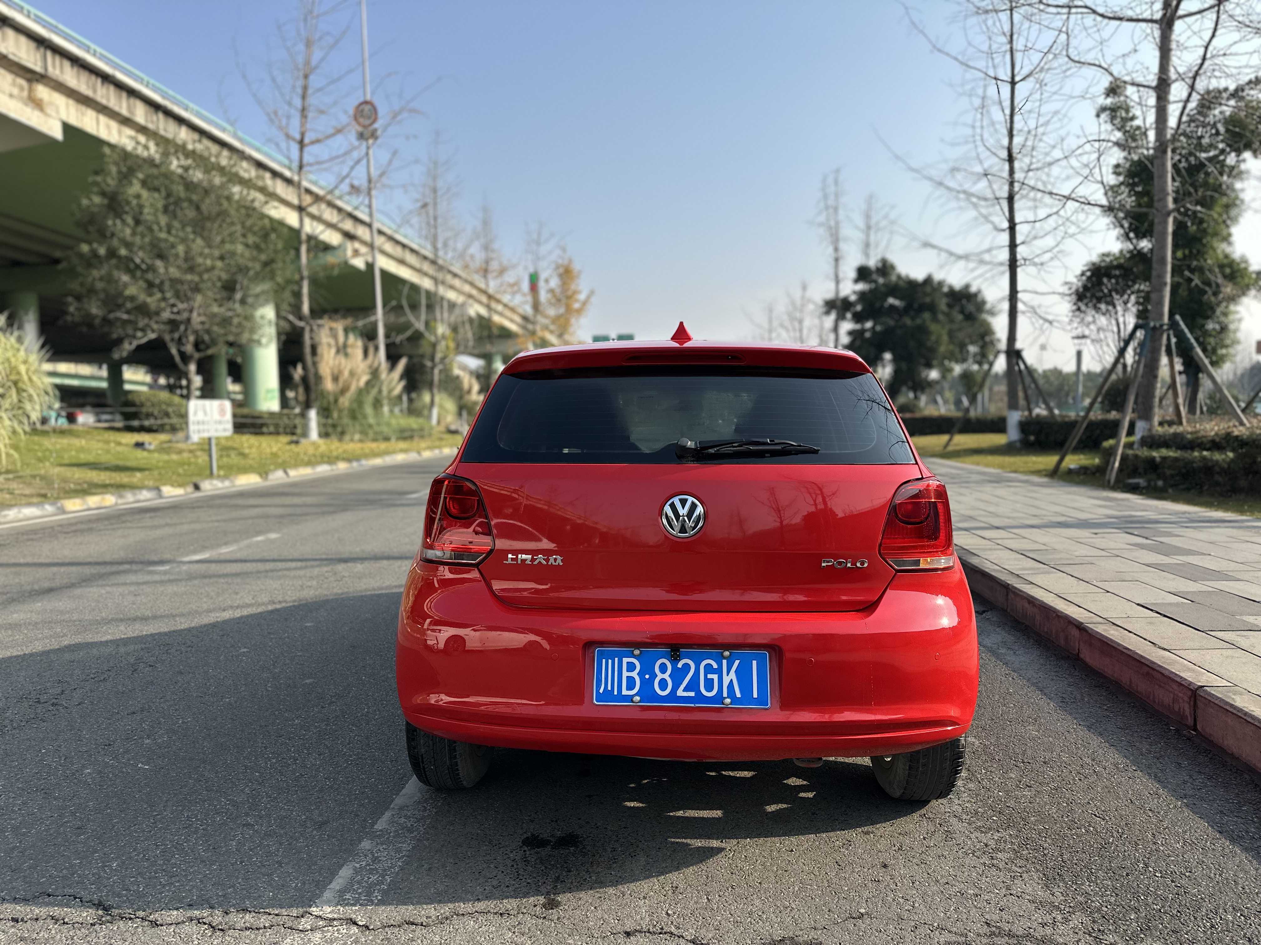 Volkswagen Polo 2013 car image #10