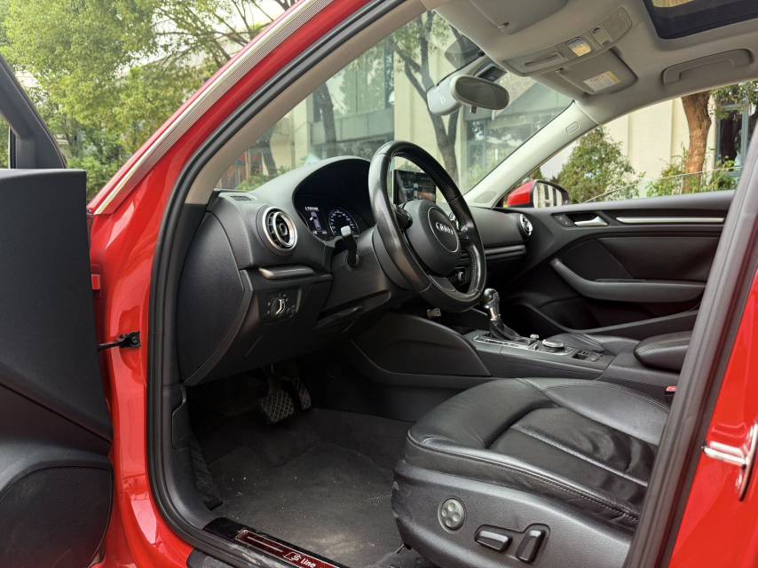 Audi A3 2015 car image #8