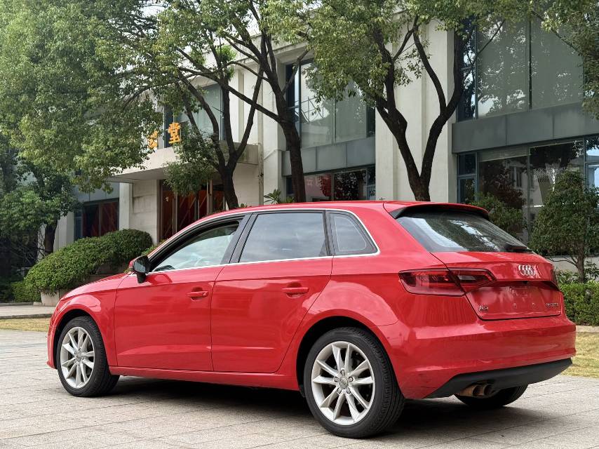 Audi A3 2015 car image #10