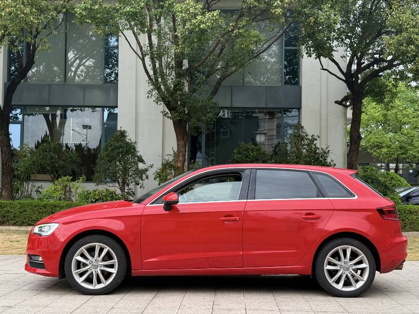 Audi A3 2015 car image #5