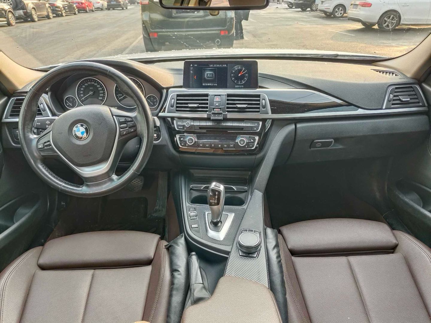 BMW 3 Series 2018 #8 BMW 3 Series 2018 car image #8