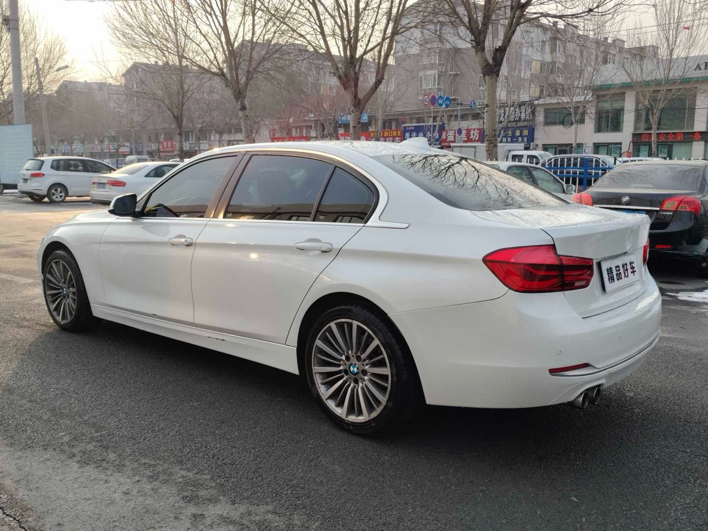 BMW 3 Series 2018 #4 BMW 3 Series 2018 car image #4