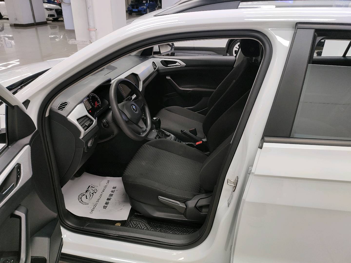 Volkswagen Tacqua 2021 #6 Volkswagen Tacqua 2021 car image #6