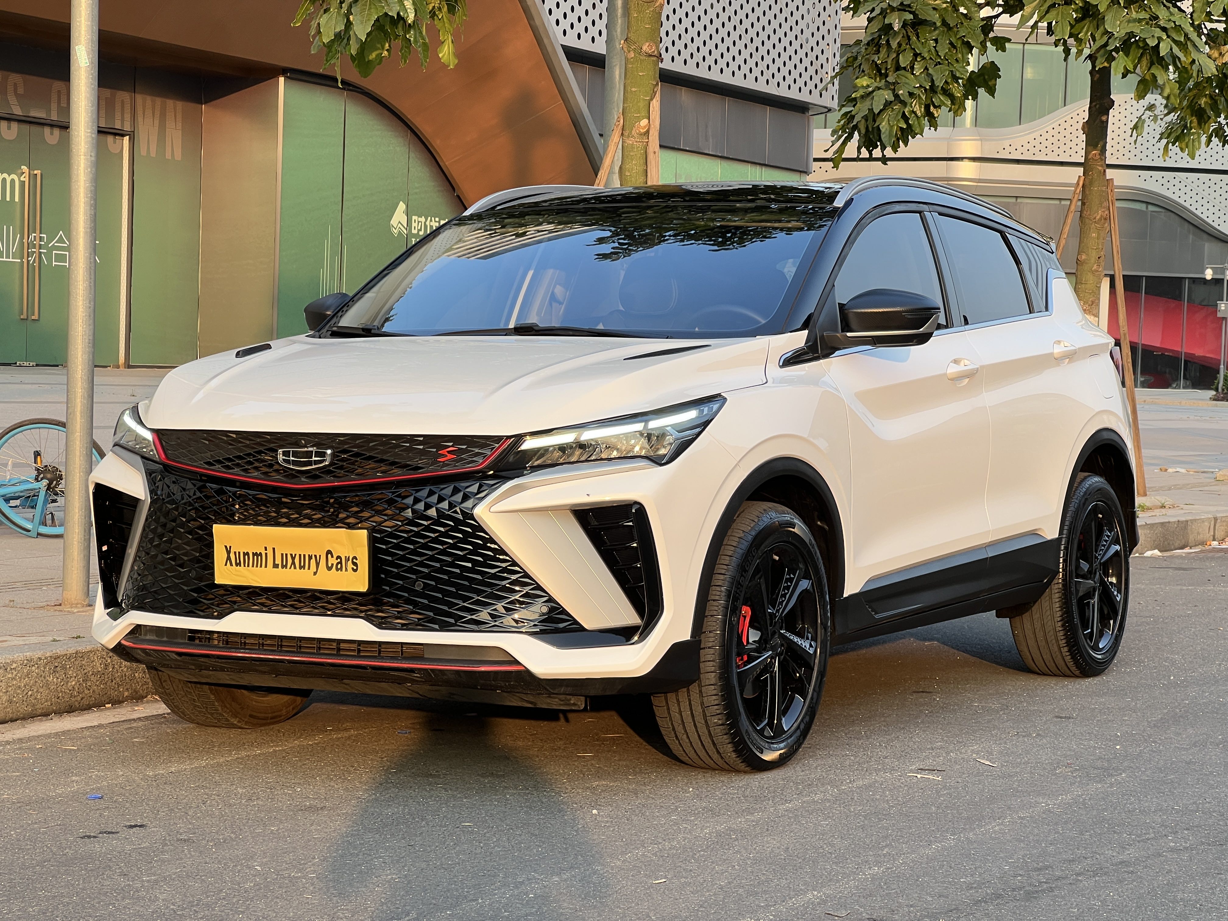 GEELY Coolray 2023 car image #2