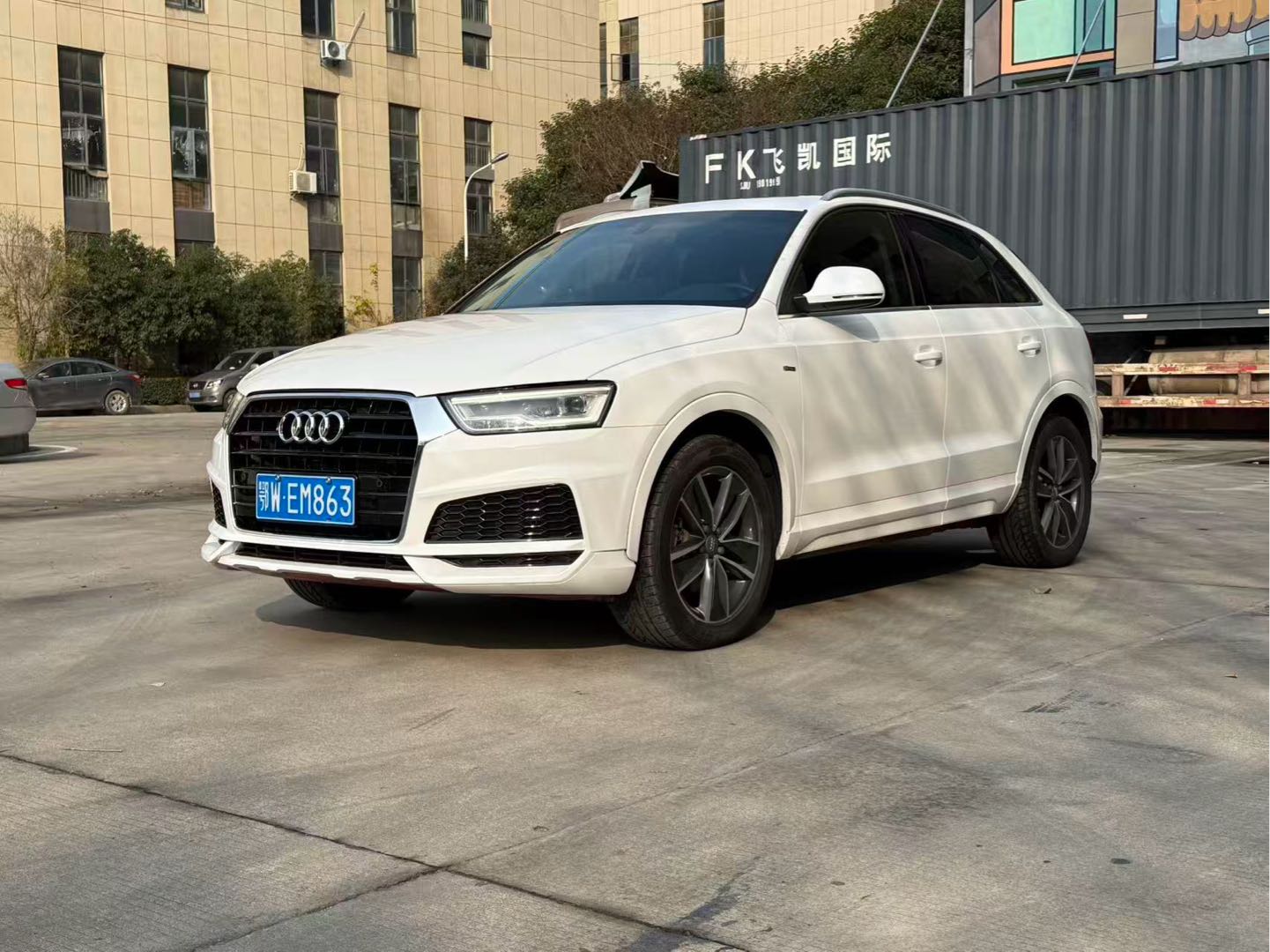 2019 2019 car image