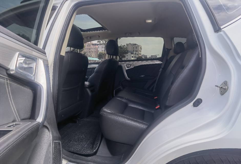 GEELY Vision X6 2017 car image #8