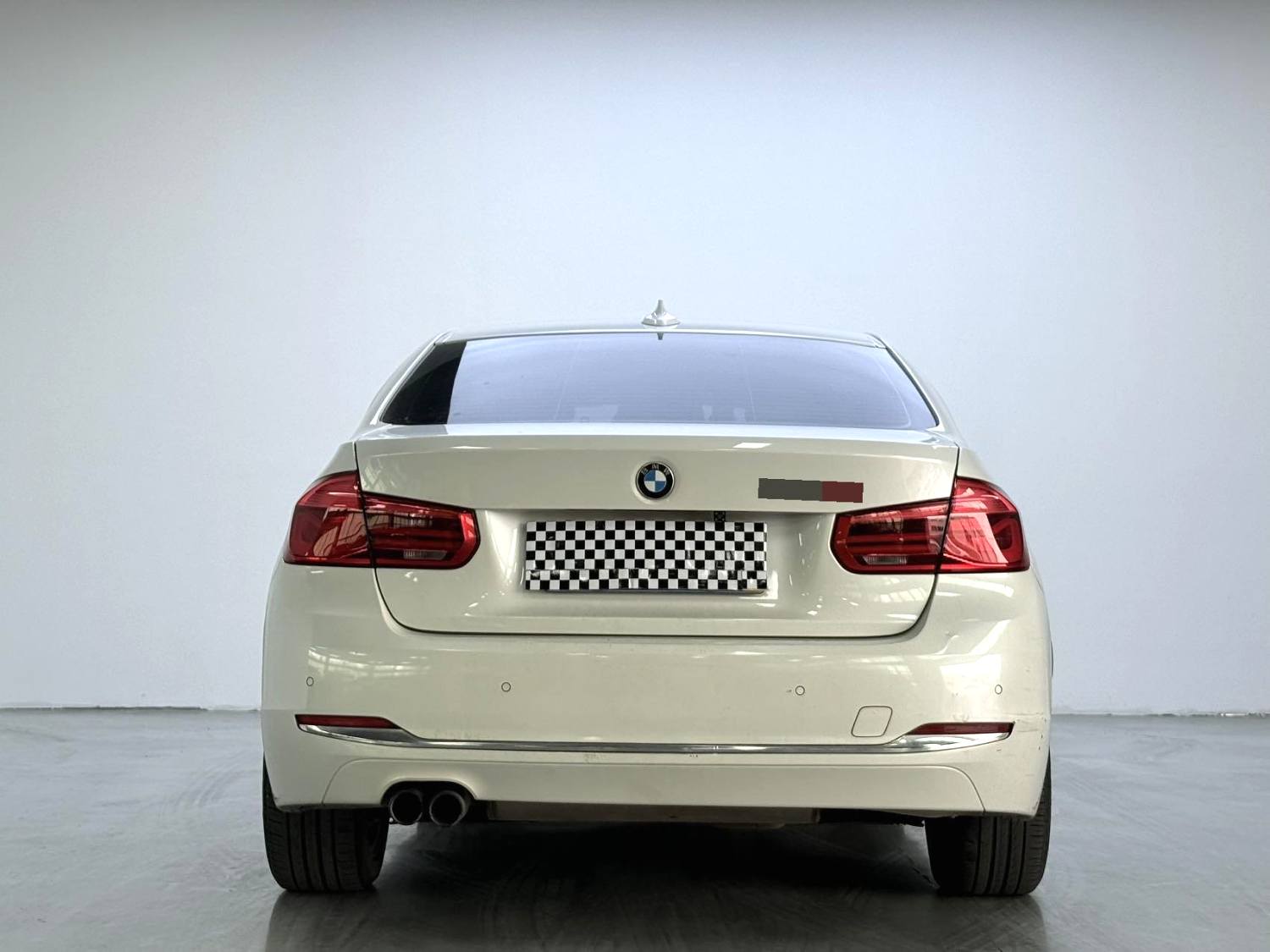 BMW 3 Series 2016 #9 BMW 3 Series 2016 car image #9