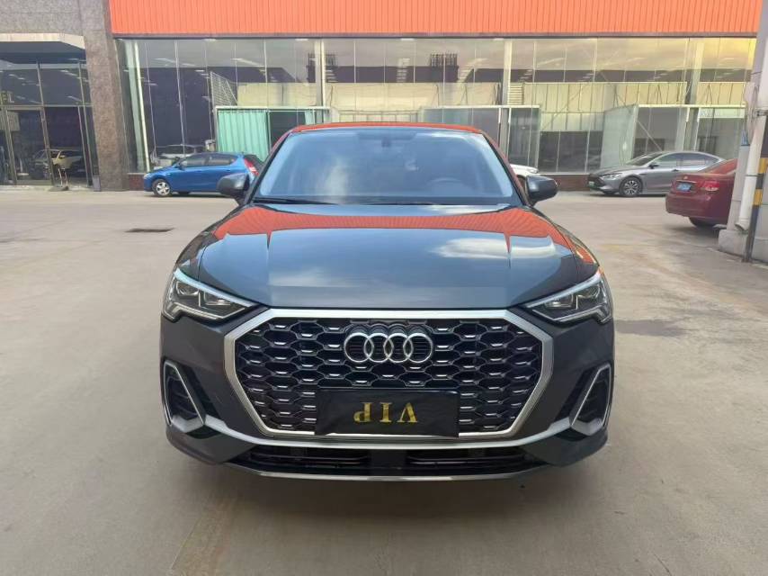 Audi Q3 Sportback 2020 car image #4