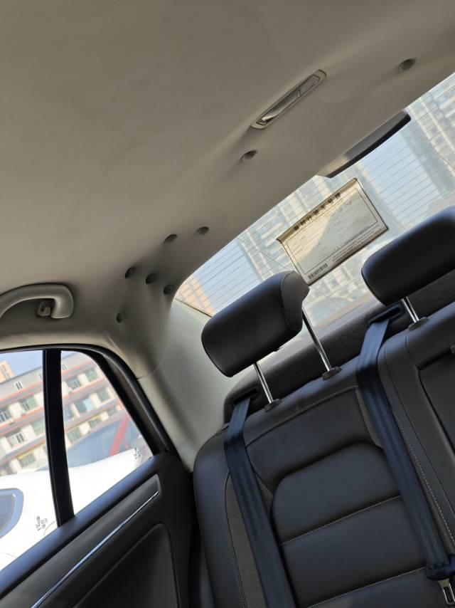 Volkswagen Bora 2015 car image #8