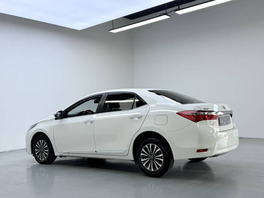 Toyota Corolla 2019 #10 Toyota Corolla 2019 car image #10