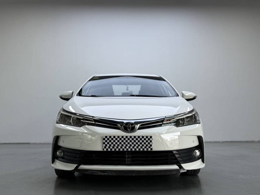 Toyota Corolla 2019 #4 Toyota Corolla 2019 car image #4