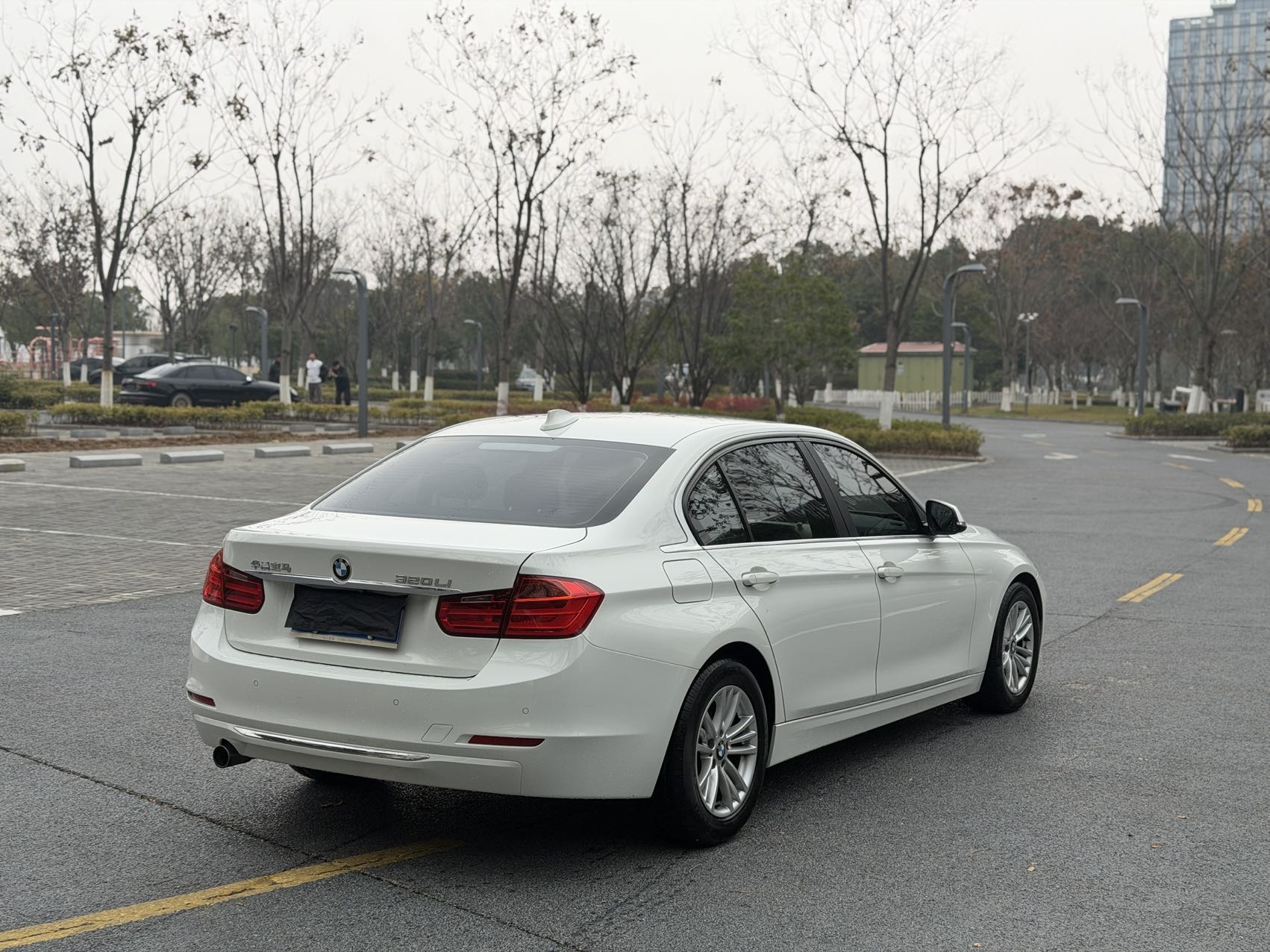 BMW 3 Series 2015 #10 BMW 3 Series 2015 car image #10