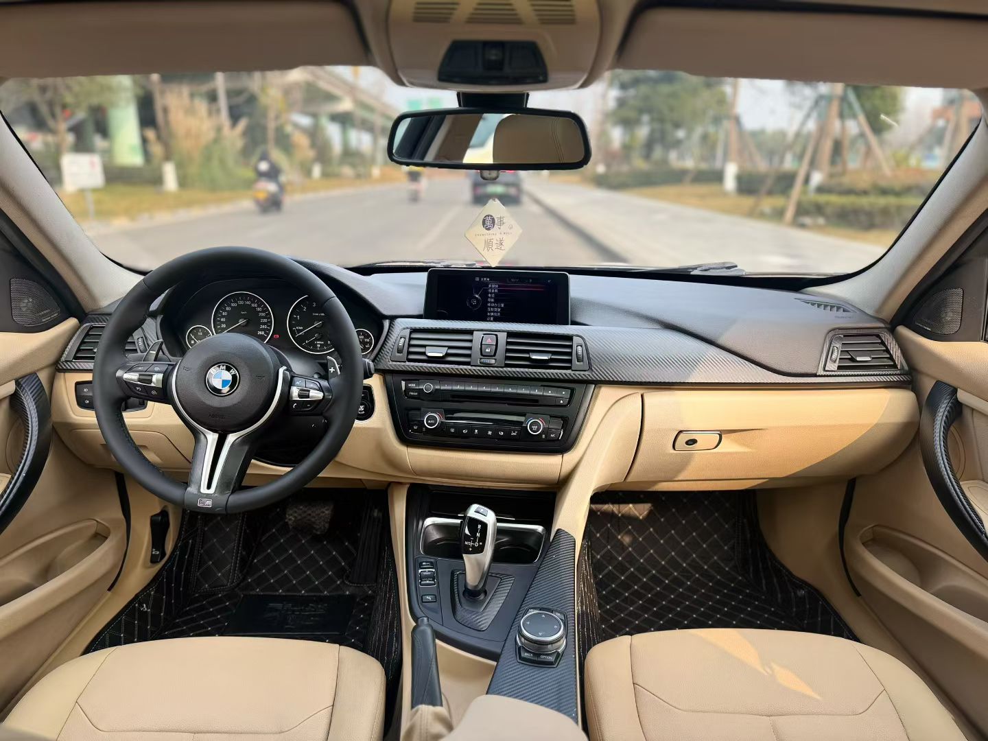 BMW 3 Series 2014 car image #8