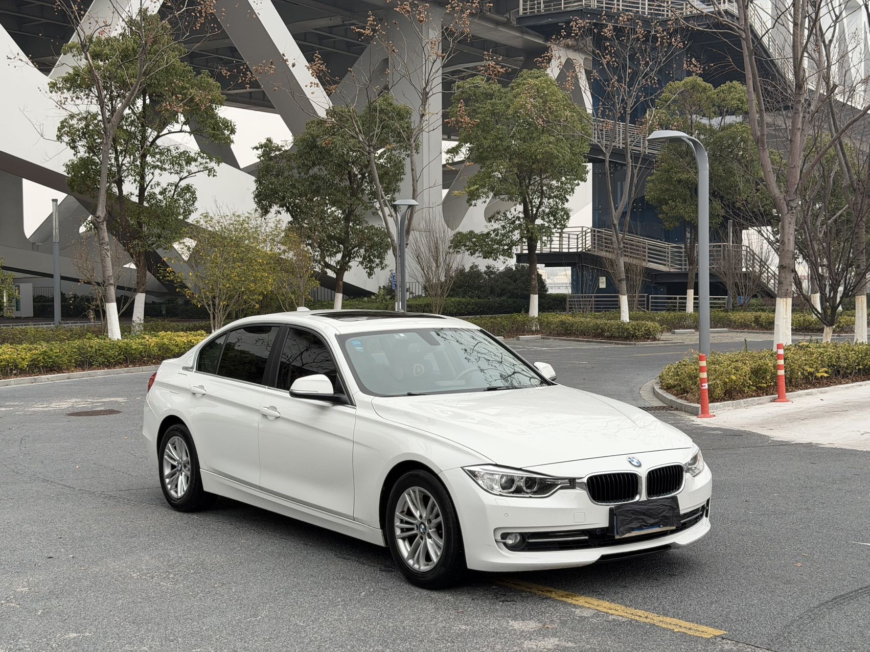BMW 3 Series 2015 #5 BMW 3 Series 2015 car image #5
