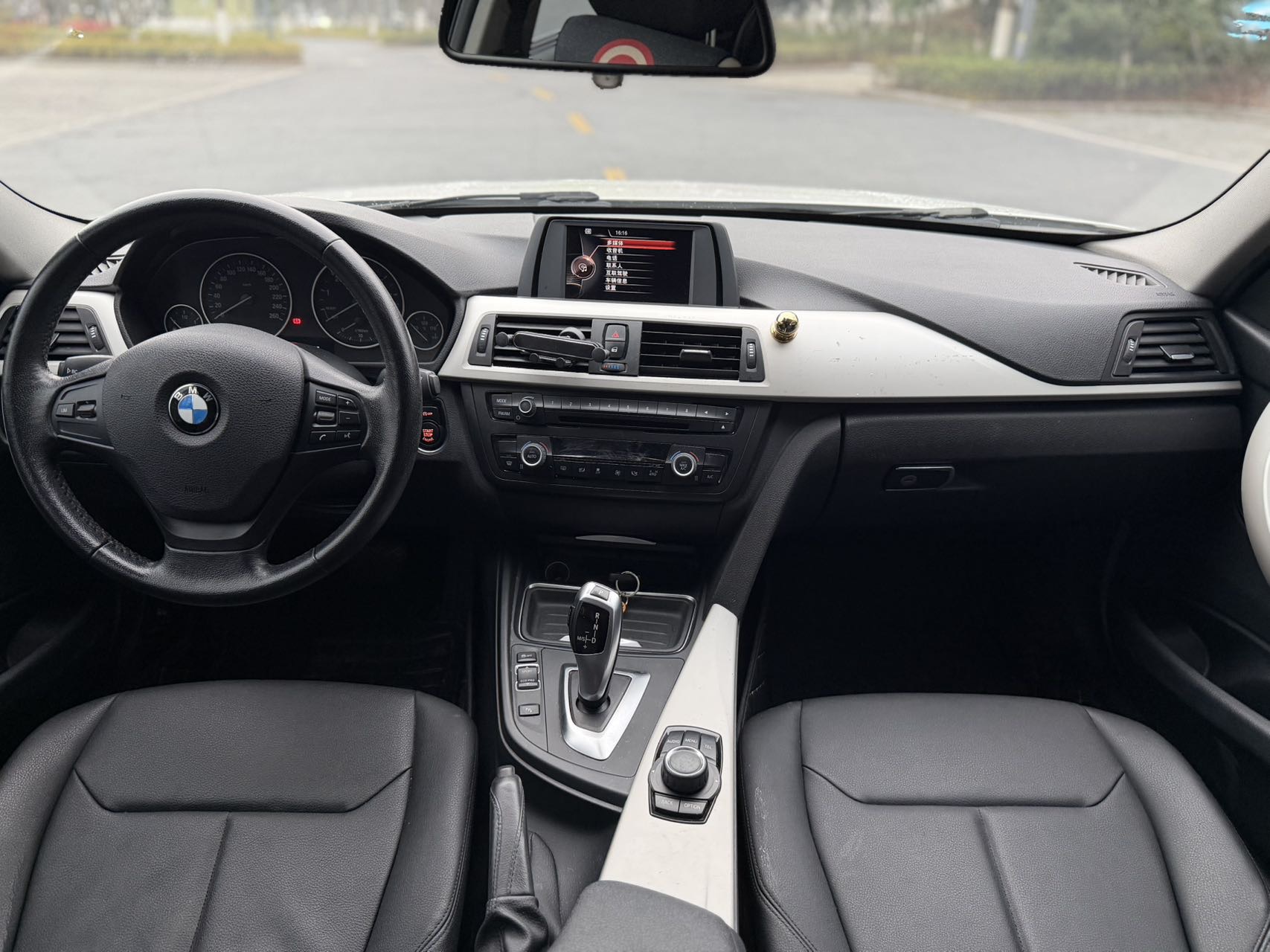 BMW 3 Series 2015 #7 BMW 3 Series 2015 car image #7