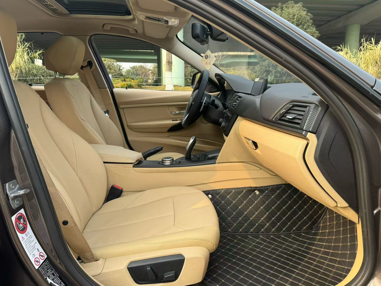 BMW 3 Series 2014 car image #6