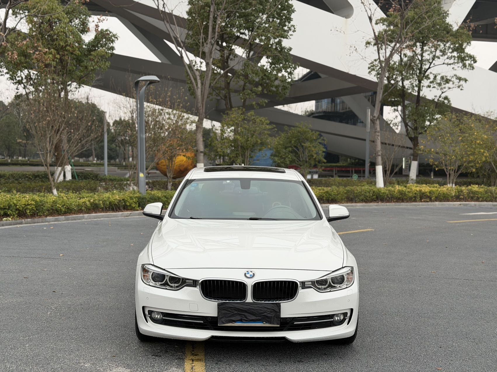 BMW 3 Series 2015 #4 BMW 3 Series 2015 car image #4