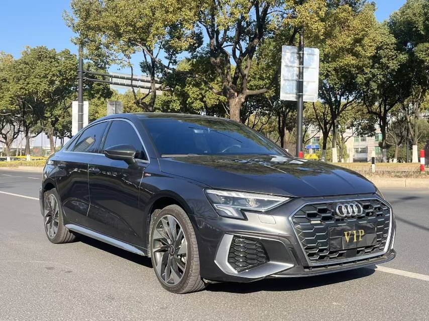 Audi A3 2023 immagine di auto #5