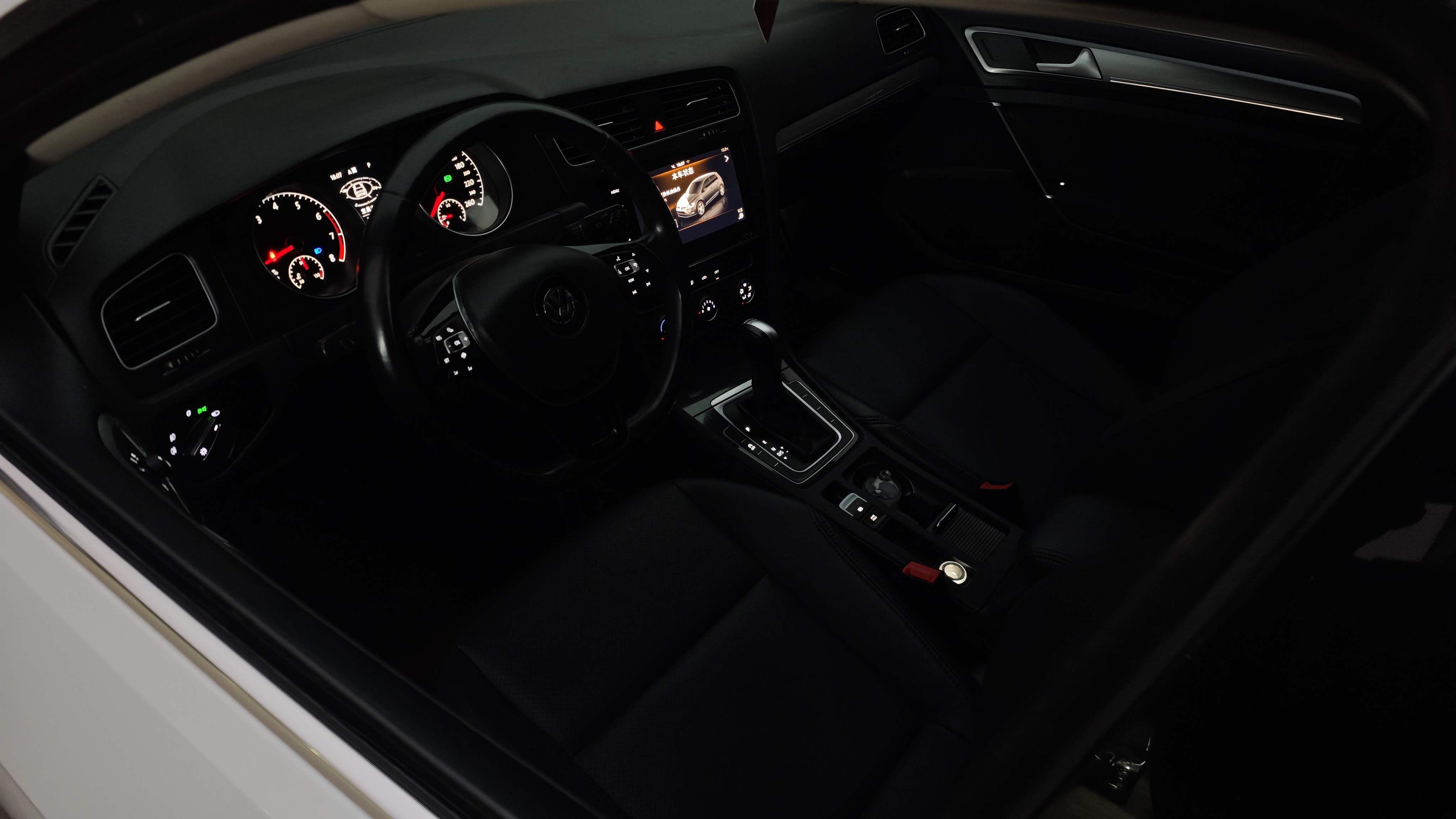 2019 #12 2019 car image #12