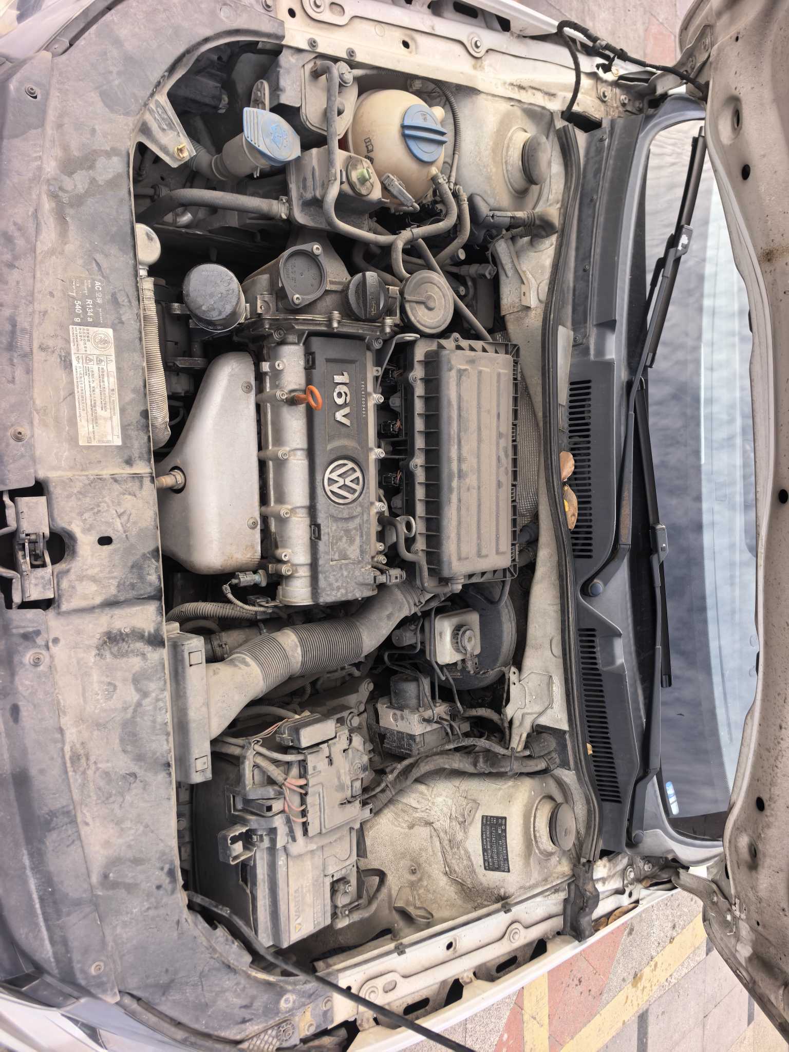 Volkswagen Bora 2013 car image #6