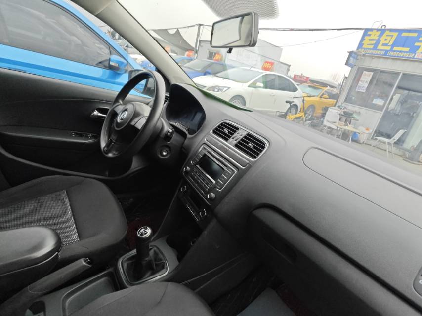 Volkswagen Polo 2012 #7 Volkswagen Polo 2012 car image #7