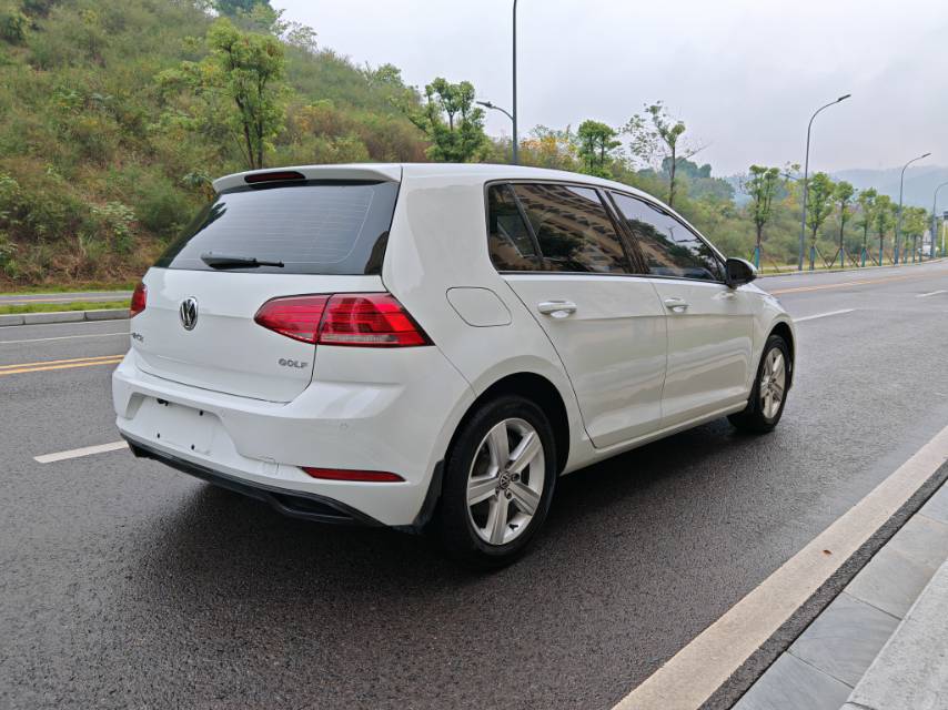 Volkswagen Golf 2018 #11 Volkswagen Golf 2018 car image #11