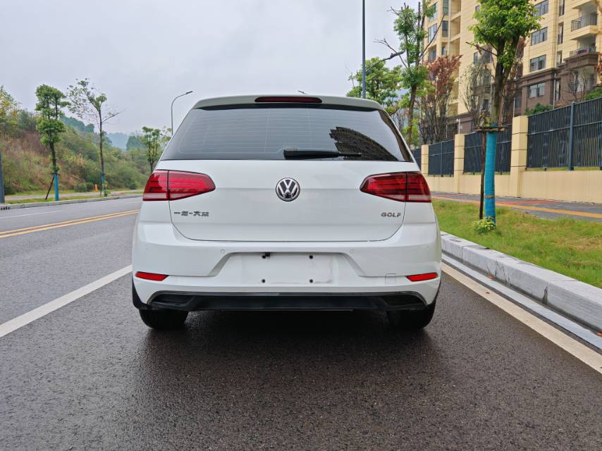 Volkswagen Golf 2018 #10 Volkswagen Golf 2018 car image #10