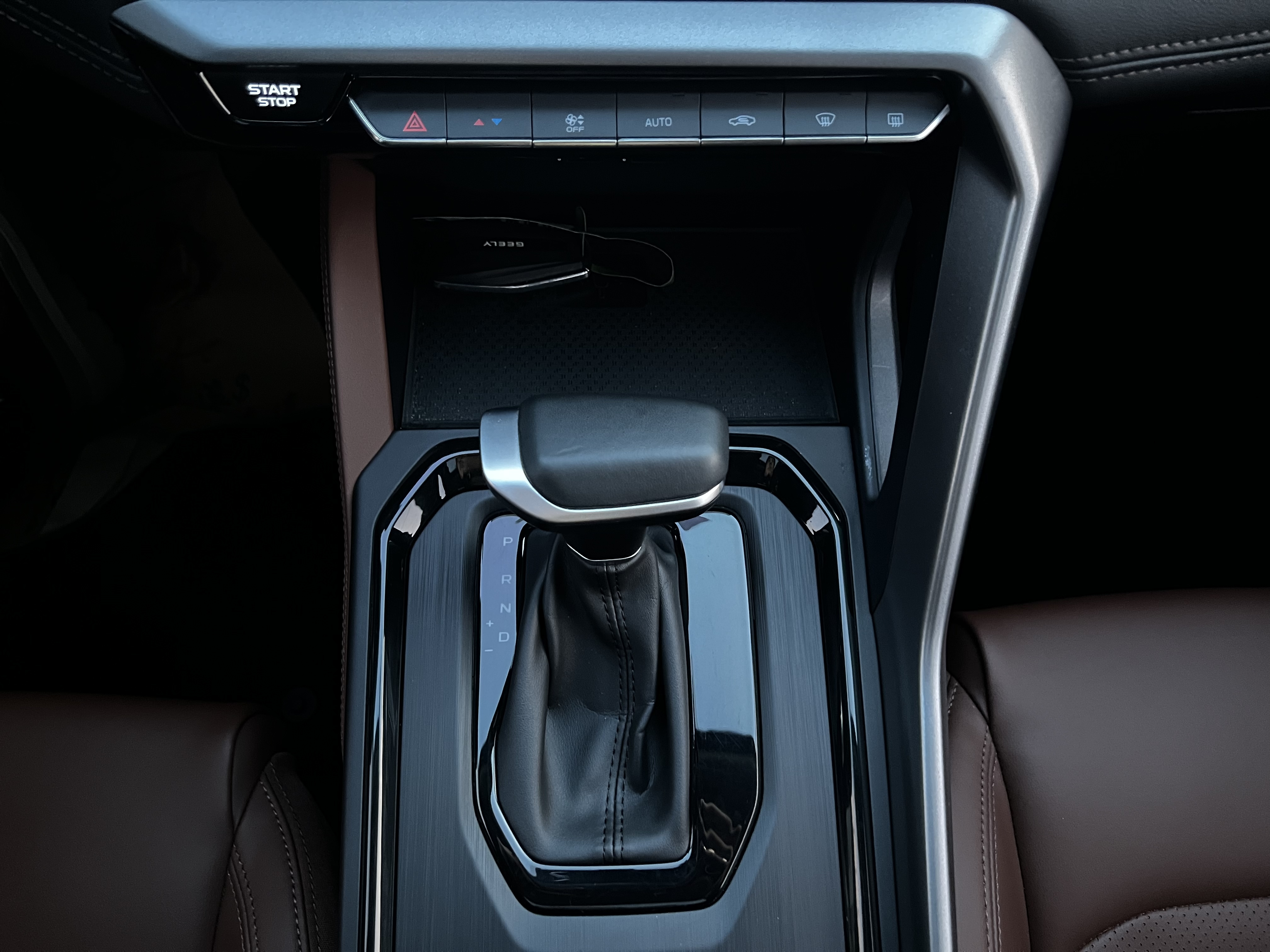GEELY Vision X6 2022 #12 GEELY Vision X6 2022 car image #12