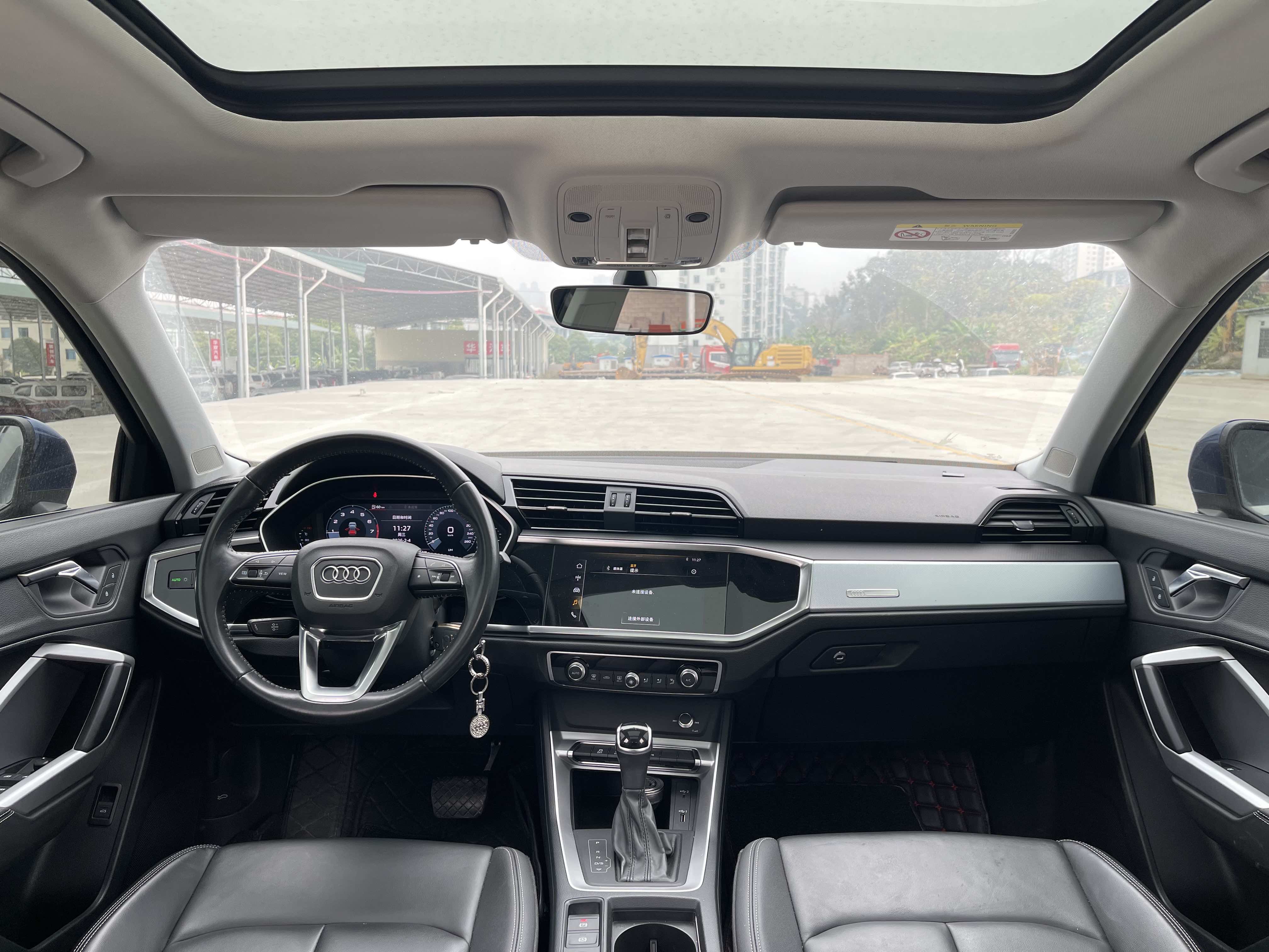 Audi Q3 2019 #7 Audi Q3 2019 car image #7