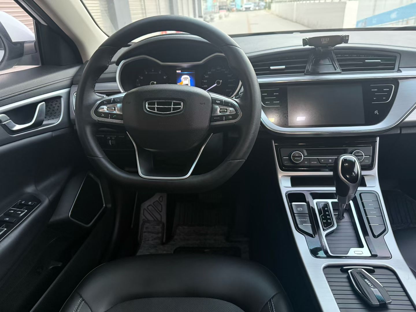 GEELY Emgrand GL 2020 #10 GEELY Emgrand GL 2020 car image #10