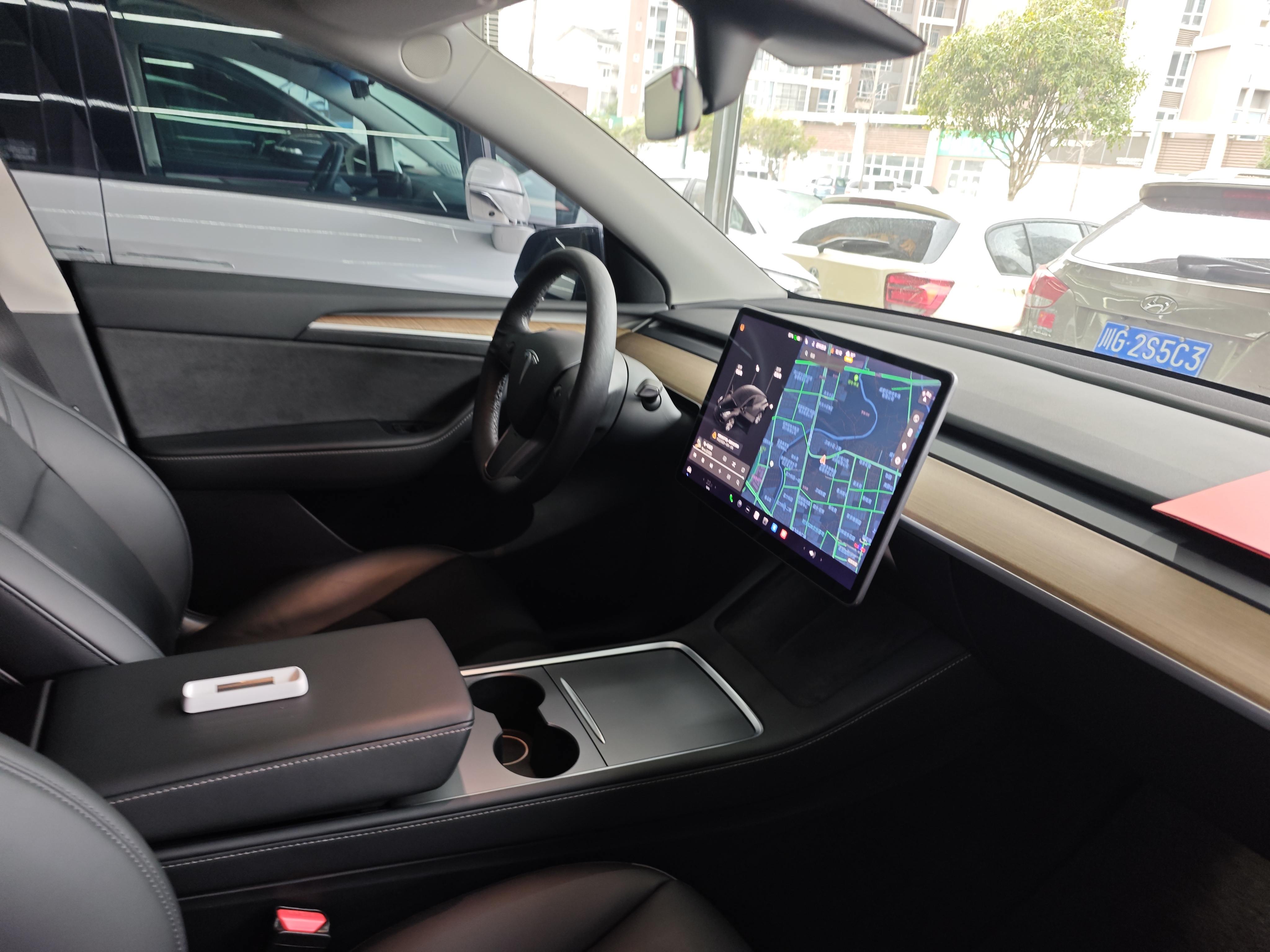 Tesla Model Y 2021 #8 Tesla Model Y 2021 immagine di auto #8