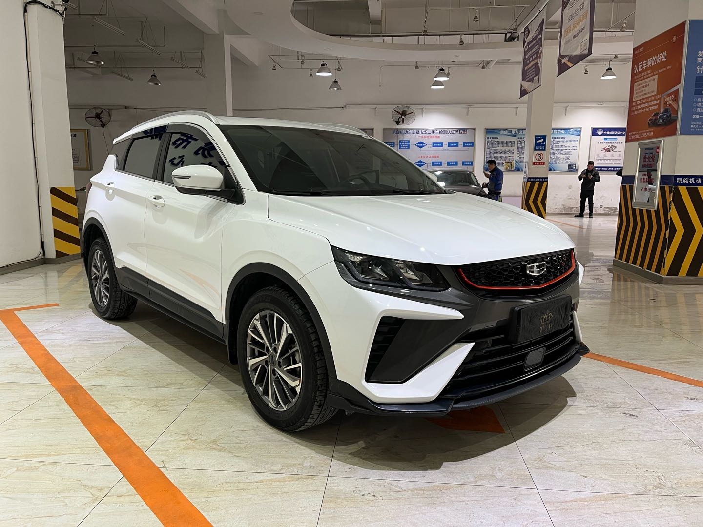 GEELY Coolray 2022 #5 GEELY Coolray 2022 car image #5