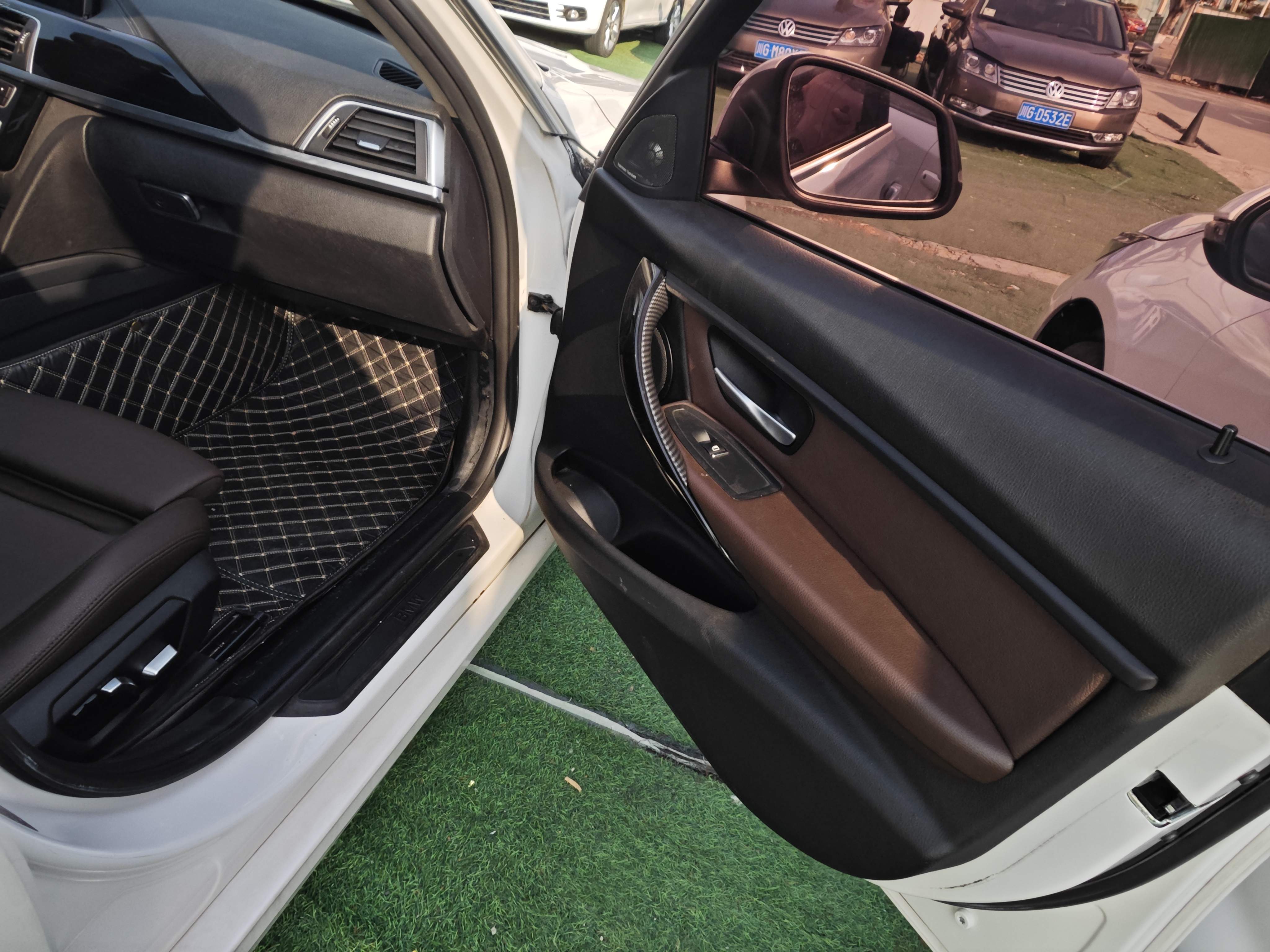 BMW 3 Series 2018 #4 BMW 3 Series 2018 car image #4