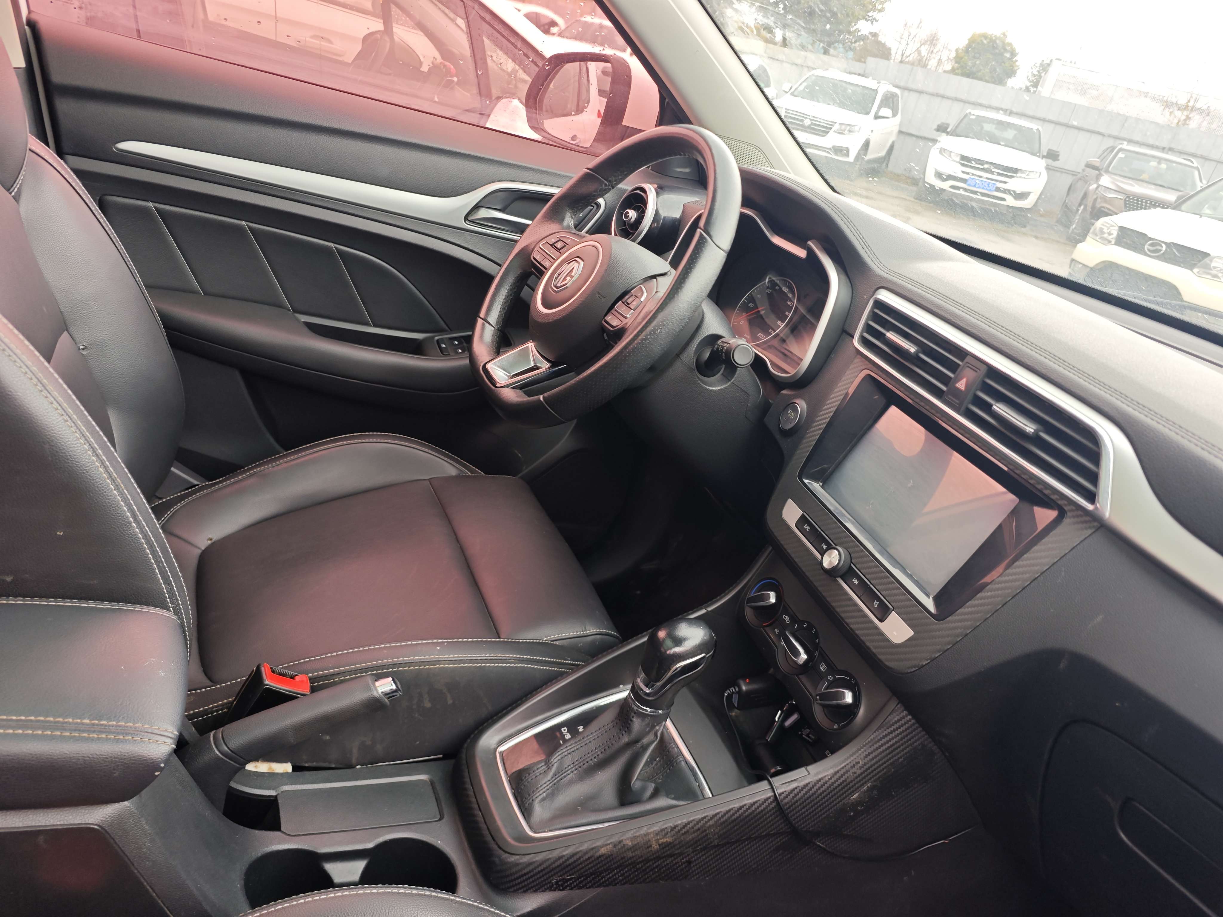 MG ZS 2017 car image #6