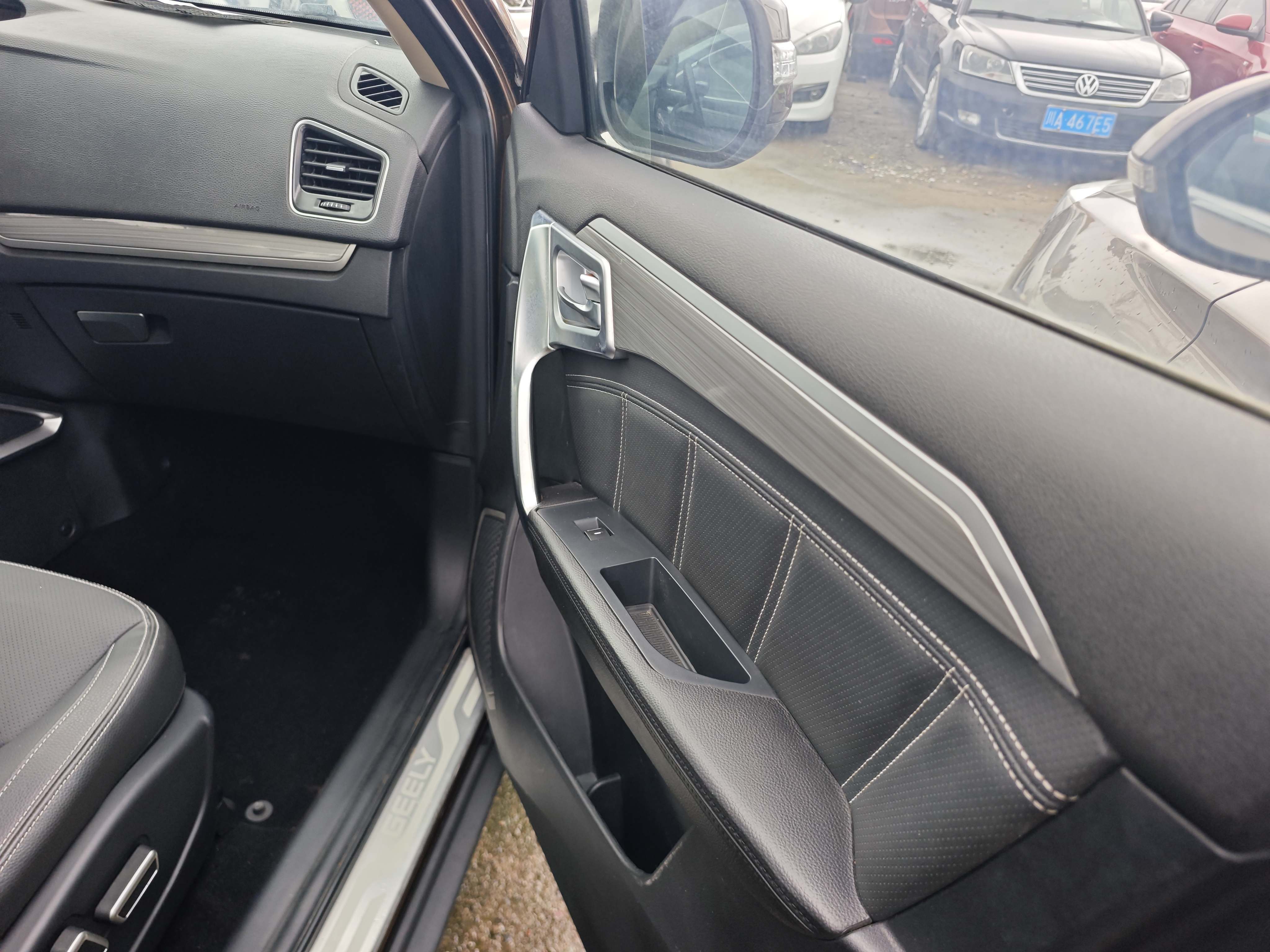 GEELY Vision X6 2018 #5 GEELY Vision X6 2018 car image #5
