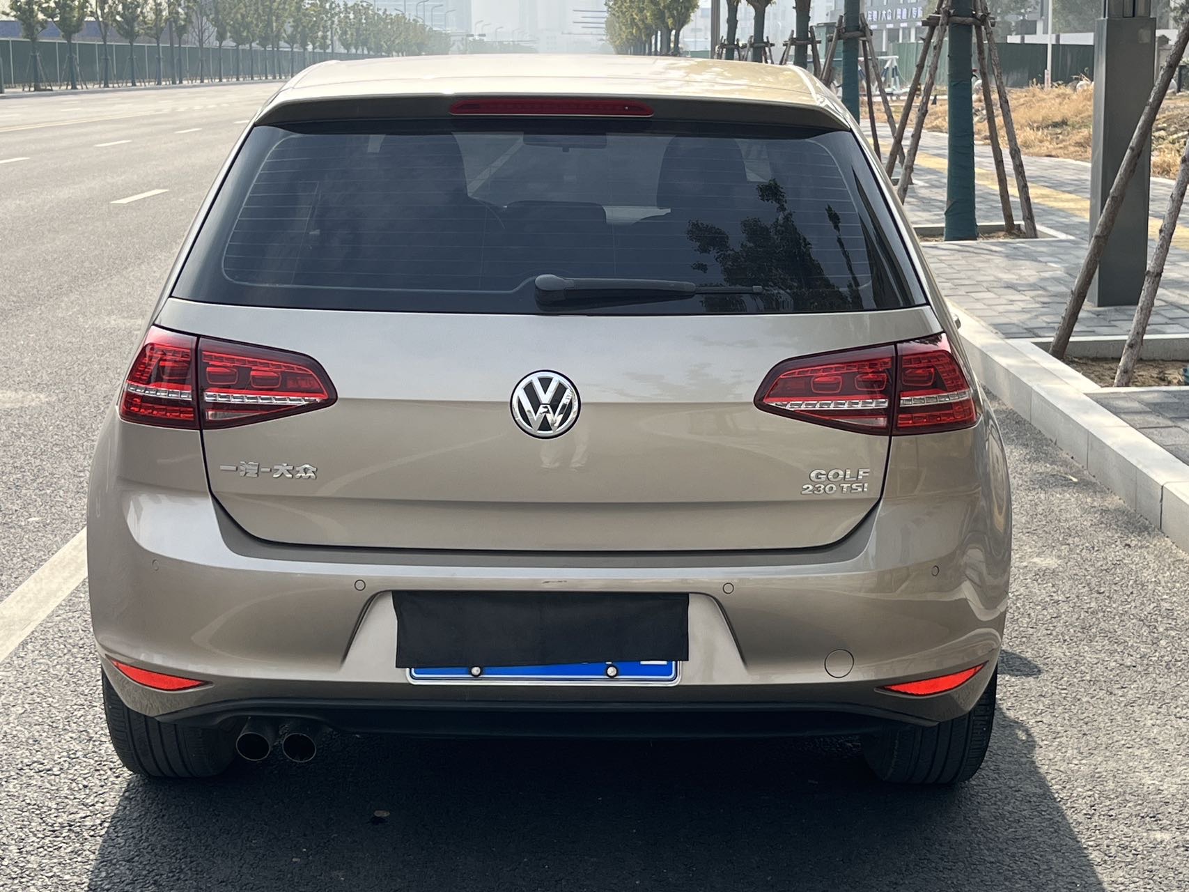 Volkswagen Golf 2017 car image #7